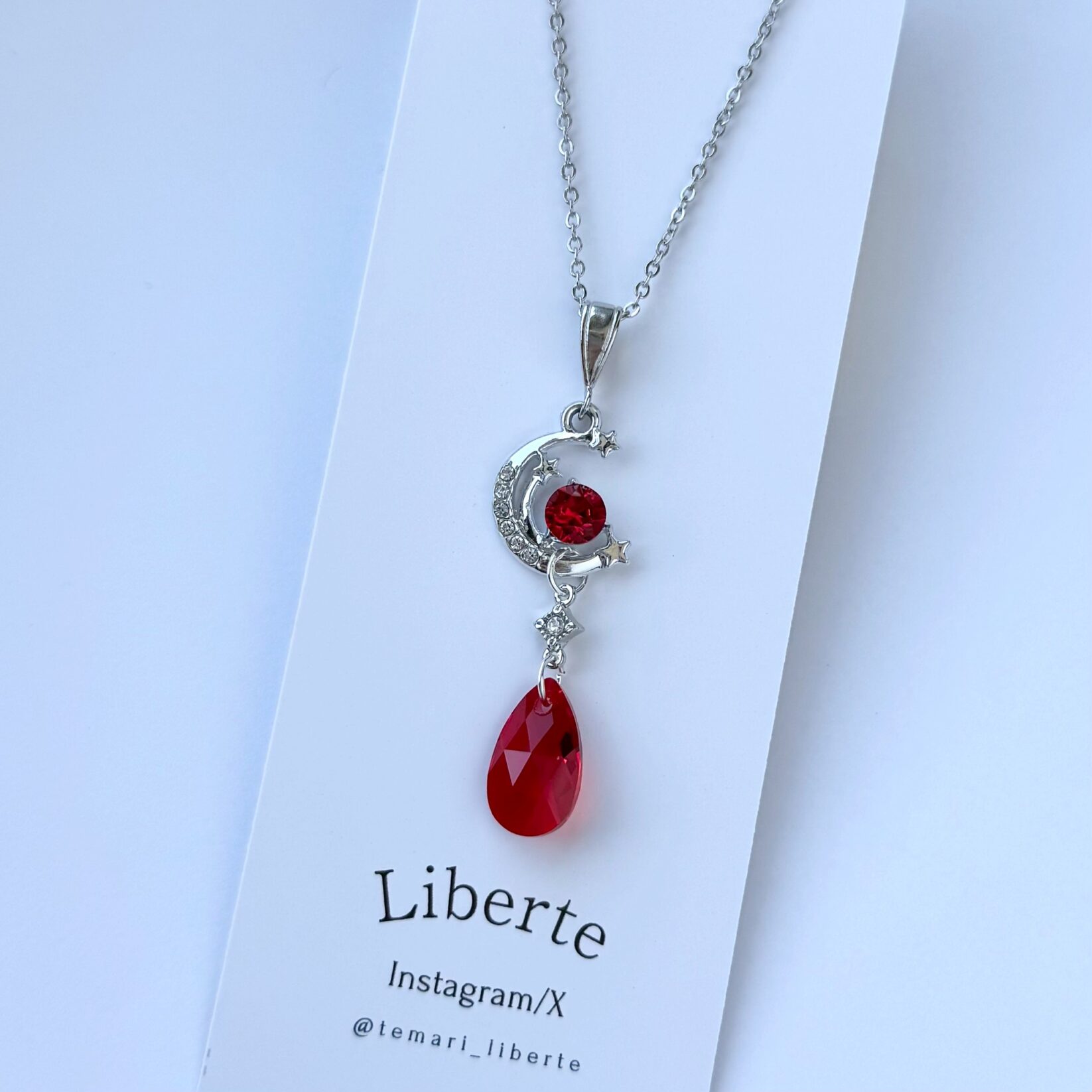 ウラノメトリア ネックレス/ライトシャム