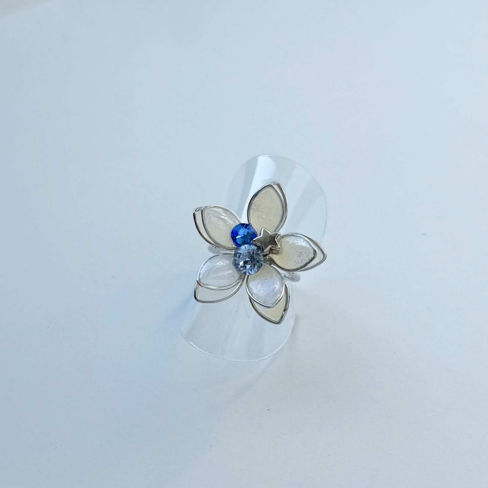 ホワイトフラワーリング