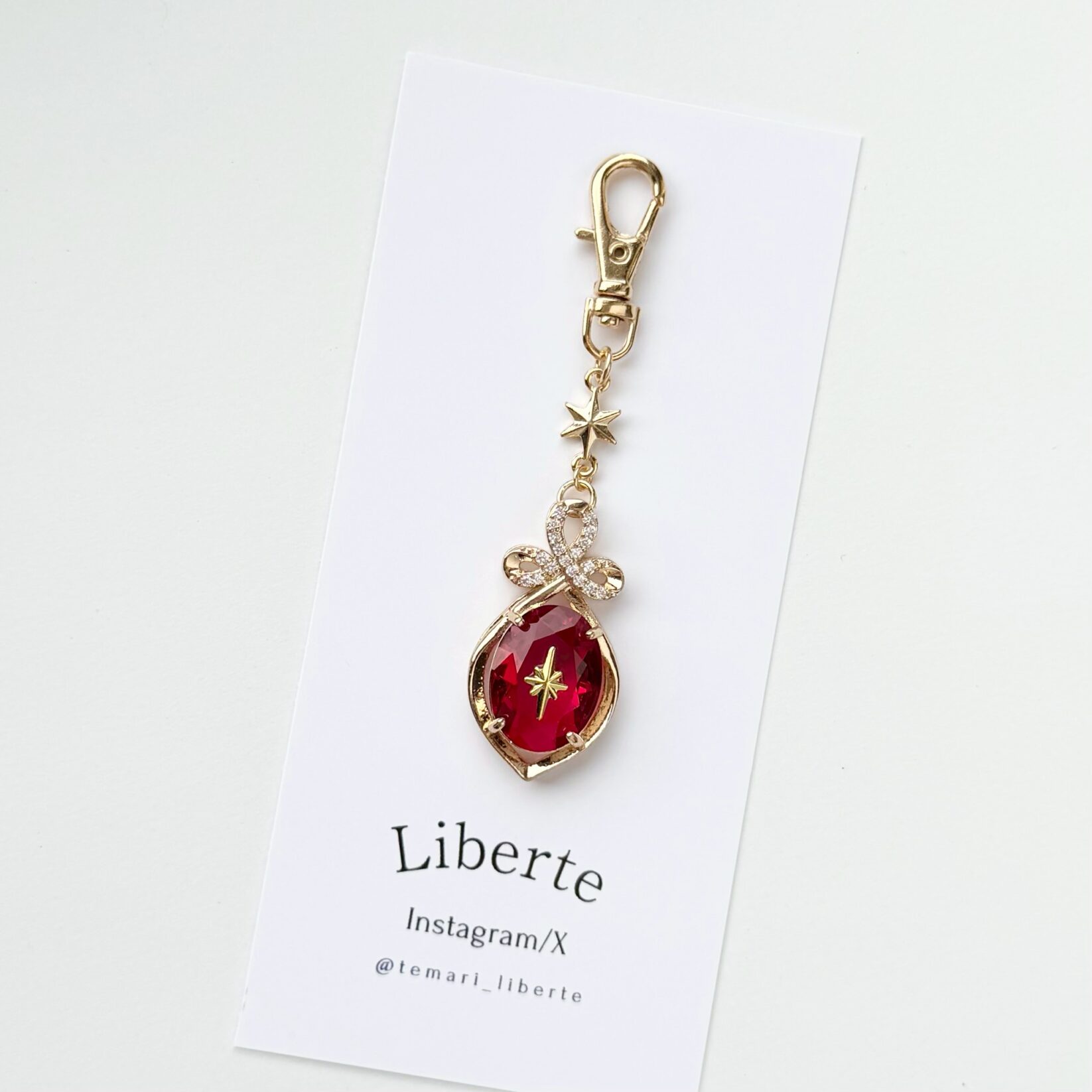 宝星石のキーチャーム/Flame/星