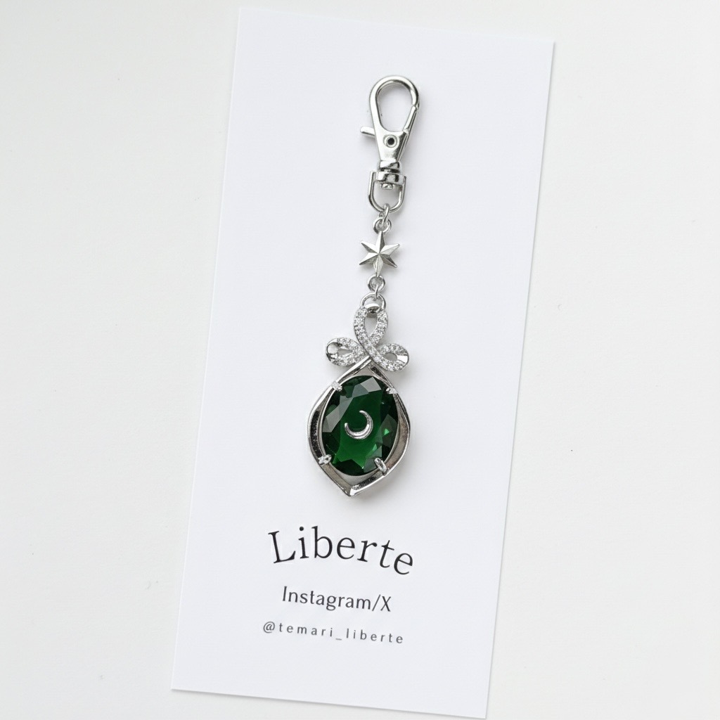 宝星石のキーチャーム/Forest×Silver/星⇔月へ変更可