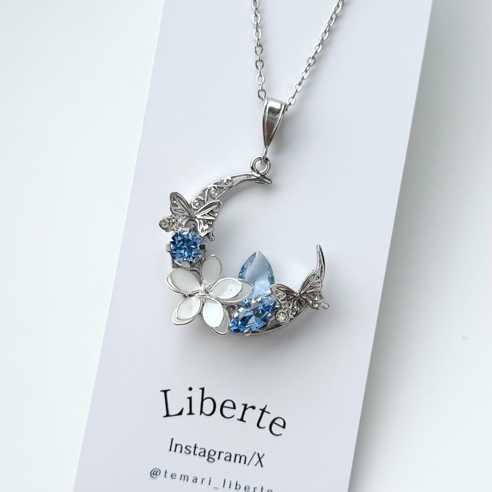 胡蝶の夢/雪待花